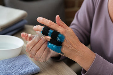 How to Reduce Finger Joint Swelling: 7 Proven Methods